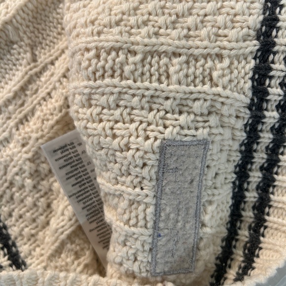 Official Taylor Swift folklore “the cardigan” M/L (IN HAND) - Picture 7 of 12